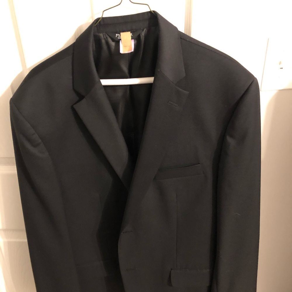 Jos A Banks Executive Black suit Awesome Condition